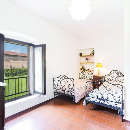 Palazzo Barbo Apartment Pumenengo Стая снимка